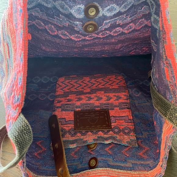The Same Direction (TSD Brand) Crossbody Aztec Bag - Picture 9 of 9